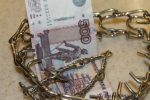 Credit bondage: are Russians driving themselves into personal default?